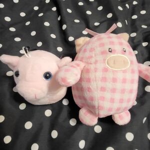 Little Plush Pigs